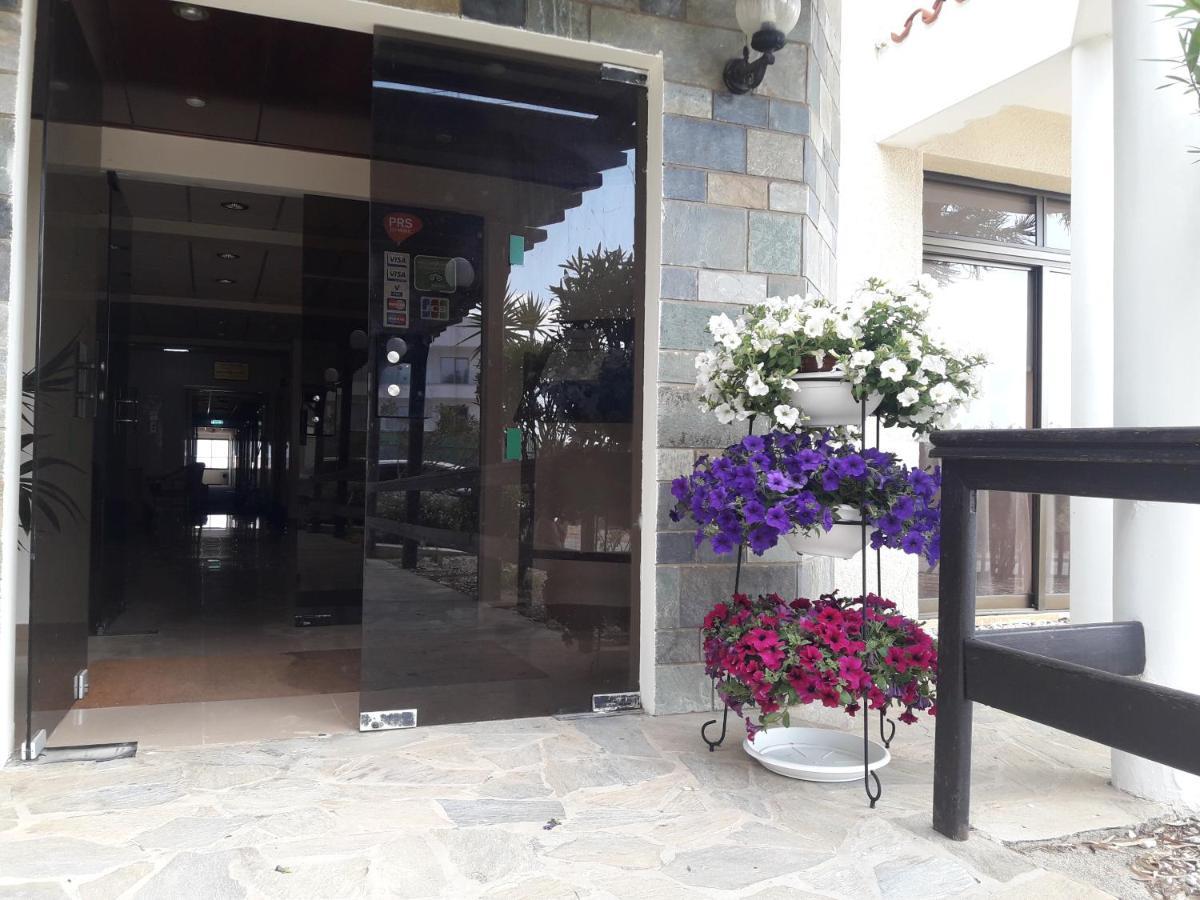 Harry'S Hotel Protaras Exterior foto